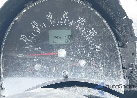 2004 Volkswagen New Beetle Gl from USA, damaged, VIN 3VWBK31C64M423579